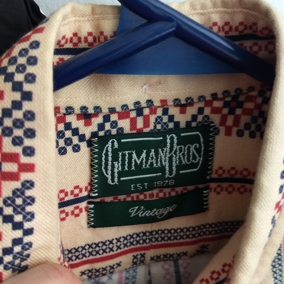Gitman vintage shirt w/ geometrical pattern. SMALL - Picture 2 of 2